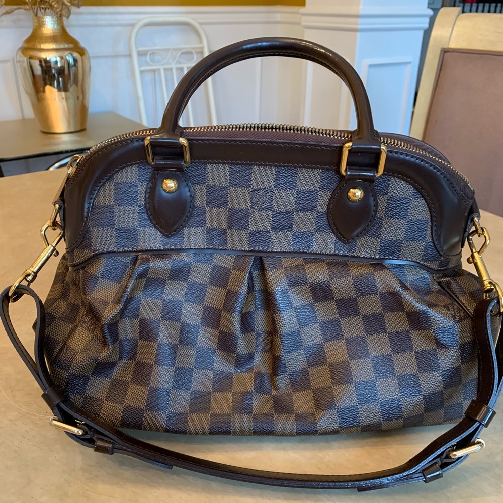 Authentic Louis Vuitton Trevi PM